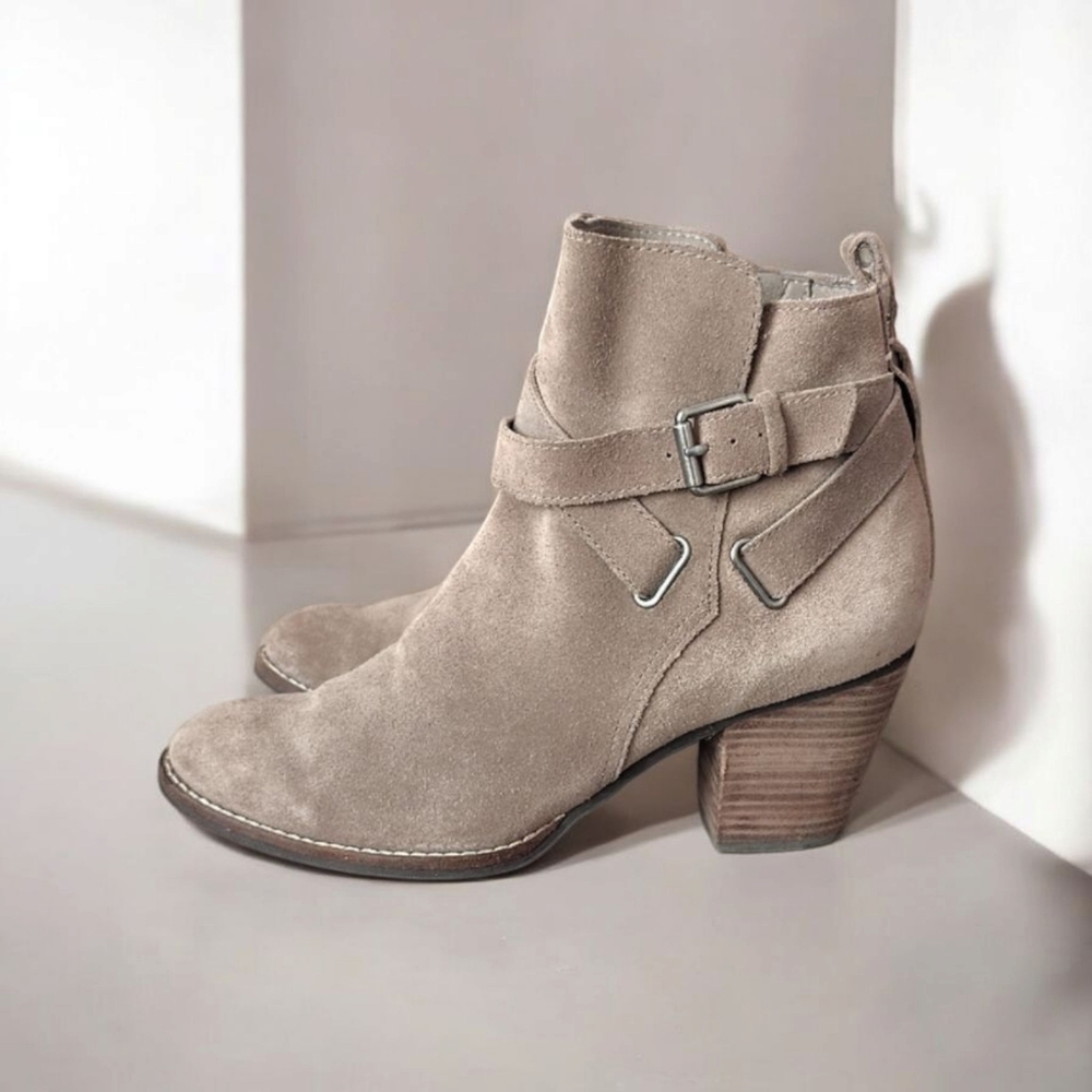 Sam Edelman Western-Inspired Suede Ankle Boots In Taupe Size 10